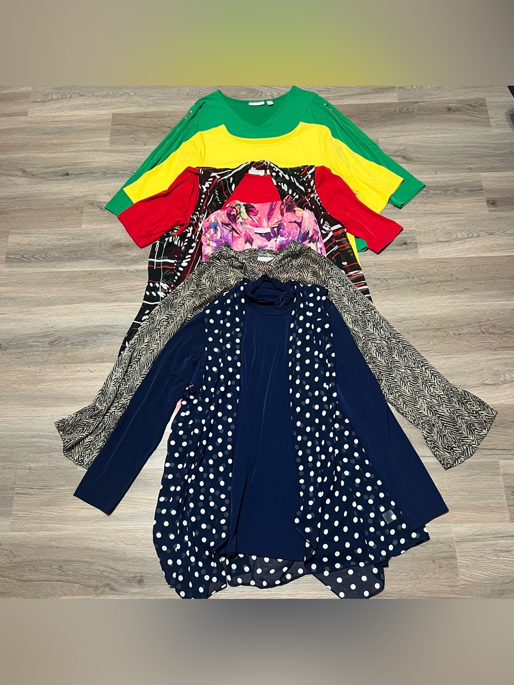8 Susan Graver Large Tops Vests Lot Bundle Short Sleeve Green Yellow Blue